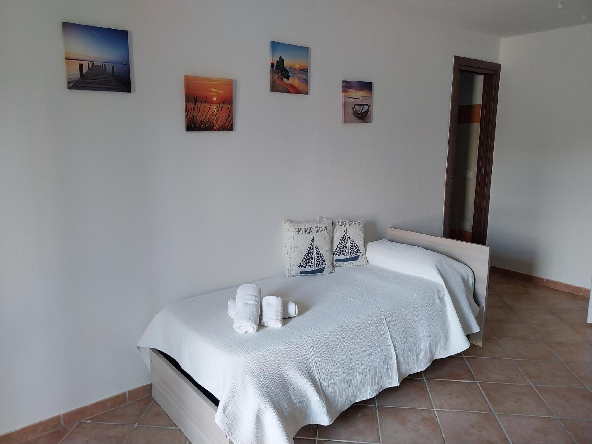 Mivida "Le Stanze Di Ada" Bed & Breakfast San Teodoro  Exterior photo